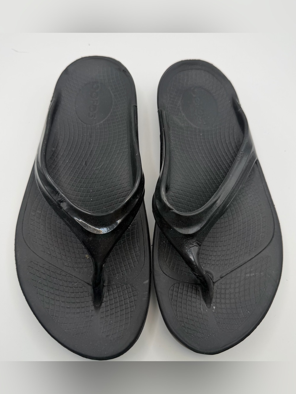 OOFOS Women’s Black‎ OOahh Recovery Flip Flop Sandals Size 9 Comfort Orthotic